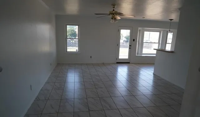 401 James Loop Killeen, TX 76542