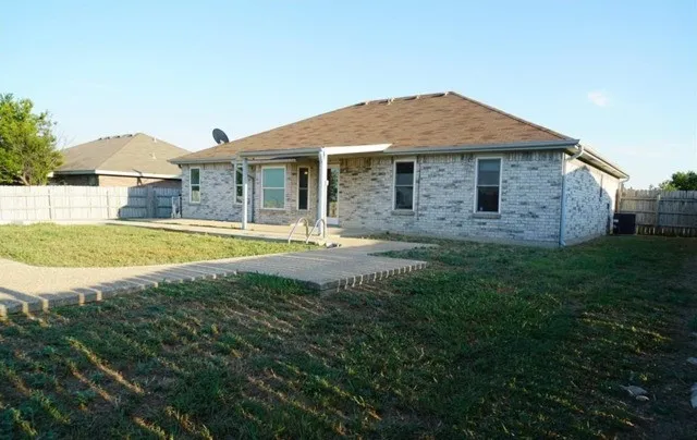 401 James Loop Killeen, TX 76542