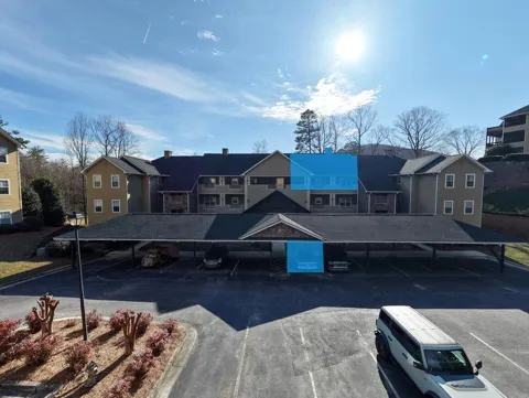 92 Glen Eagle Ct B303