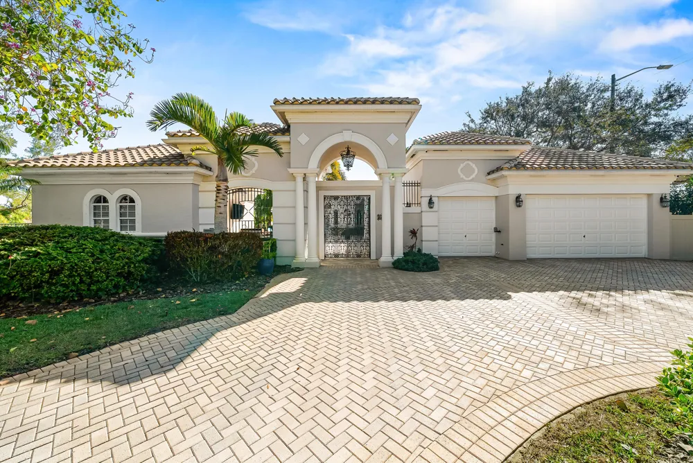 4413 Cycad Lane