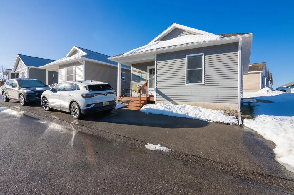 1040 Umber Drive Garfield Charter Township, MI 49696