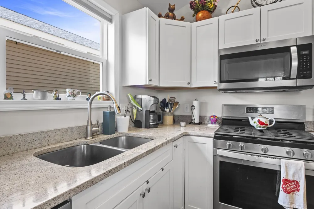 1040 Umber Drive Garfield Charter Township, MI 49696