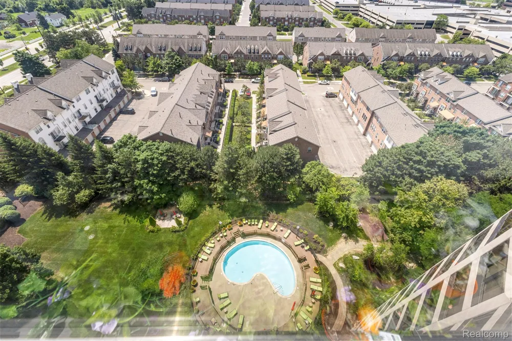 5000 Town Center #1503 Southfield City, MI 48075