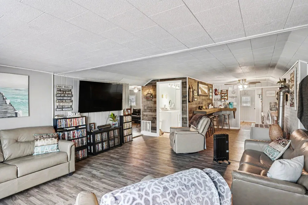 31908 Decker Road Colon Township, MI 49040