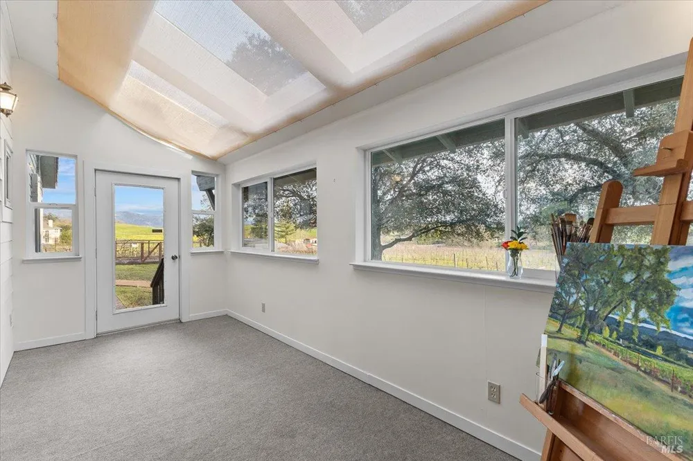 910 Lytton Springs Road Healdsburg, CA 95448