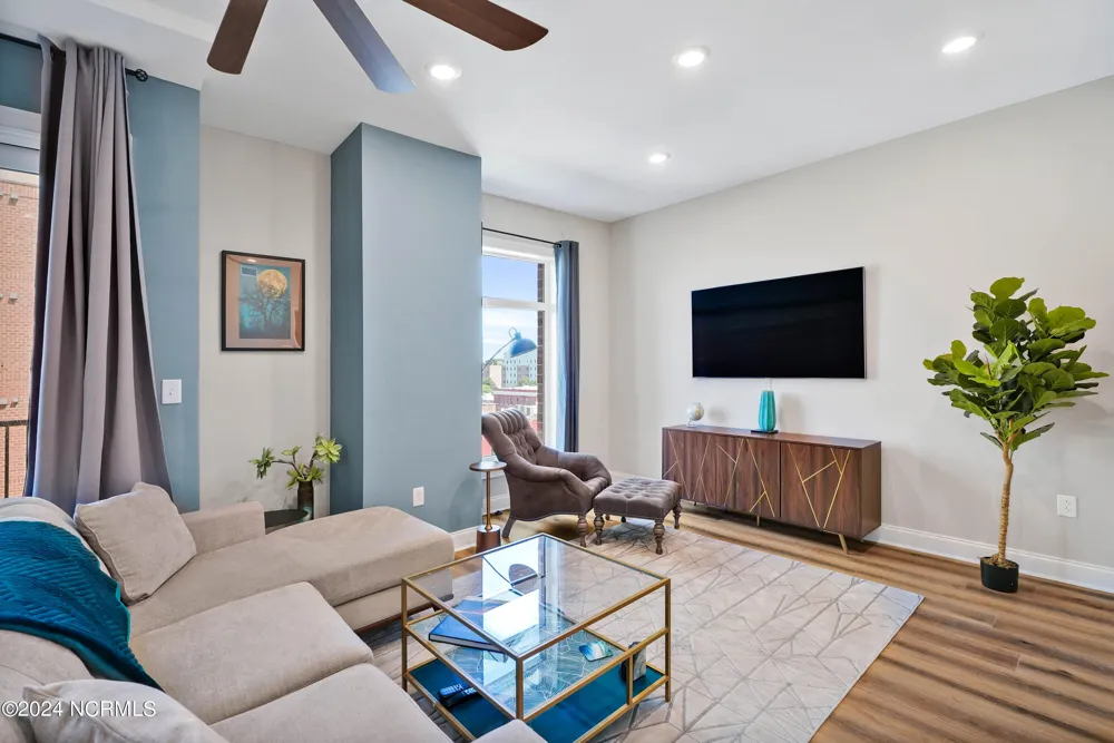 240 Water Street #Apt 853 Wilmington, NC 28401