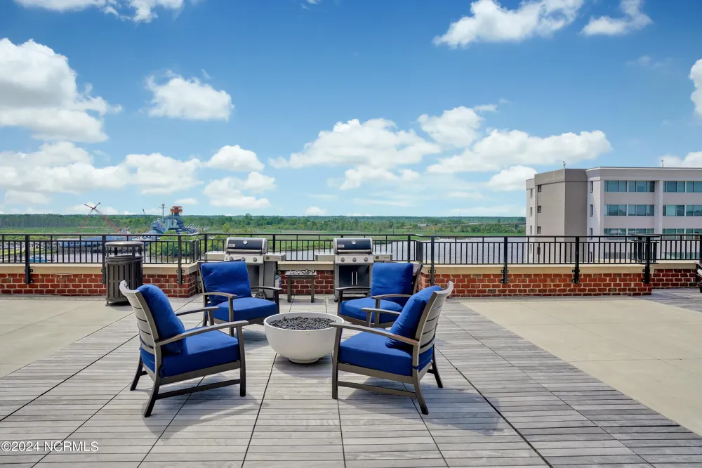 240 Water Street #Apt 853 Wilmington, NC 28401