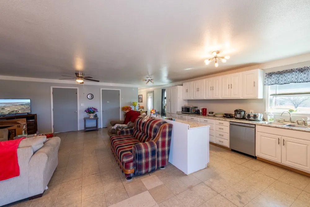 147 Lago Drive Sandia, TX 78383