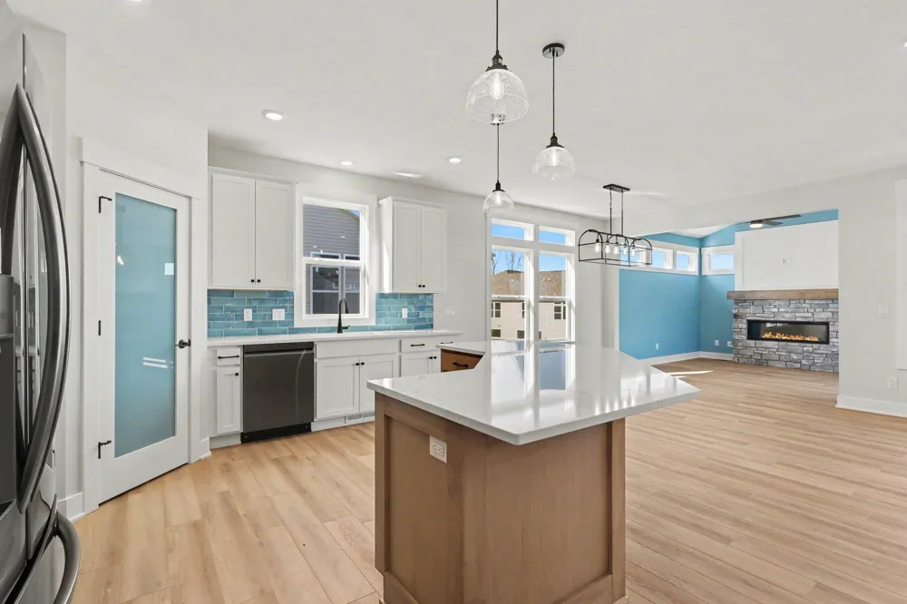 5553 Canal Avenue SW #64 Wyoming, MI 49418