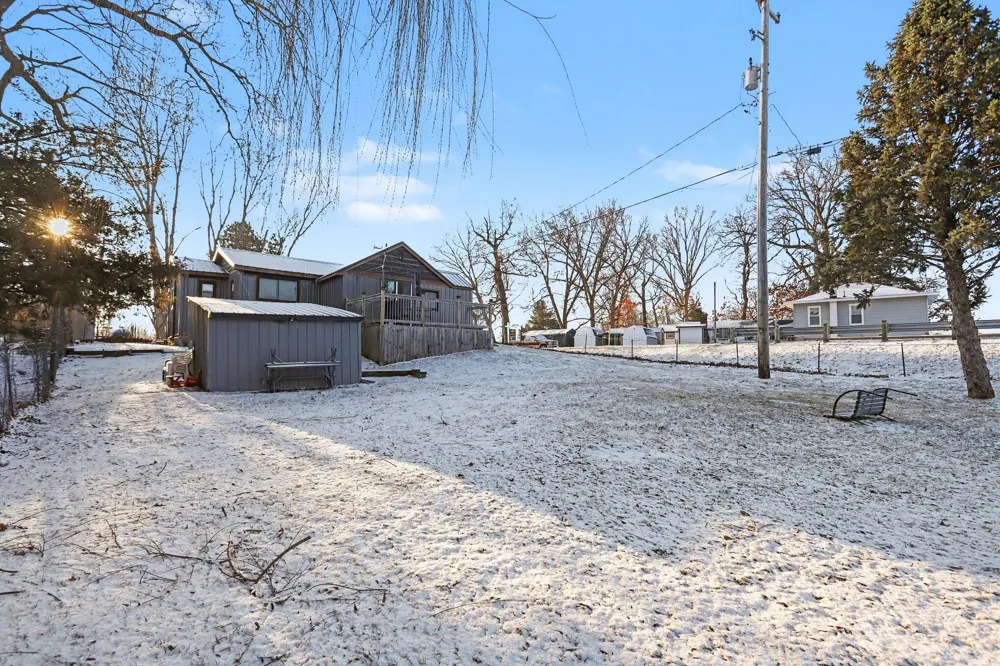 31908 Decker Road Colon, MI 49040