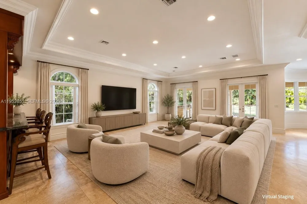 6025 SW 108th St Pinecrest, FL 33156