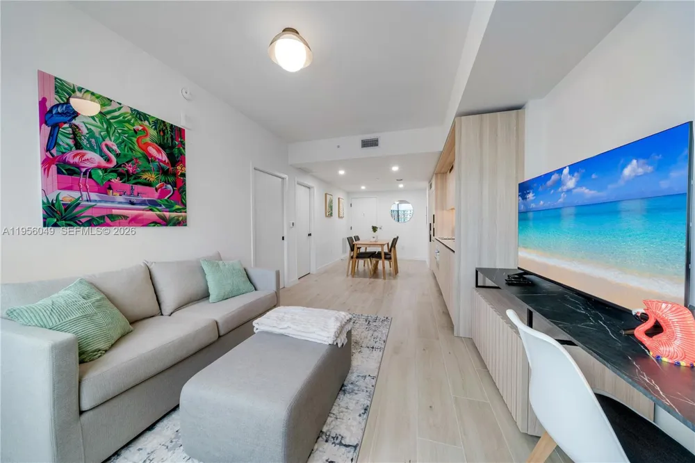 225 Miami Ave #1707 Miami, FL 33128