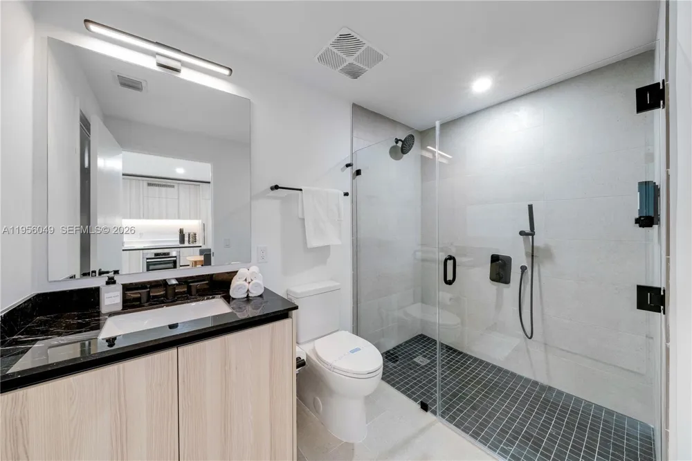 225 Miami Ave #1707 Miami, FL 33128
