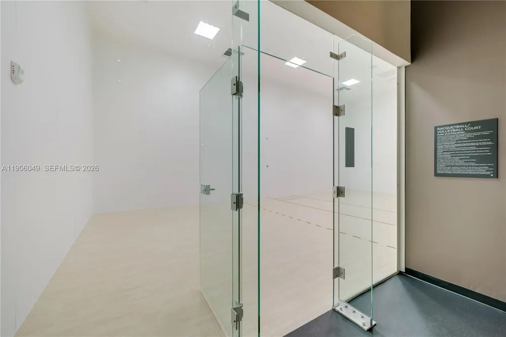 225 Miami Ave #1707 Miami, FL 33128