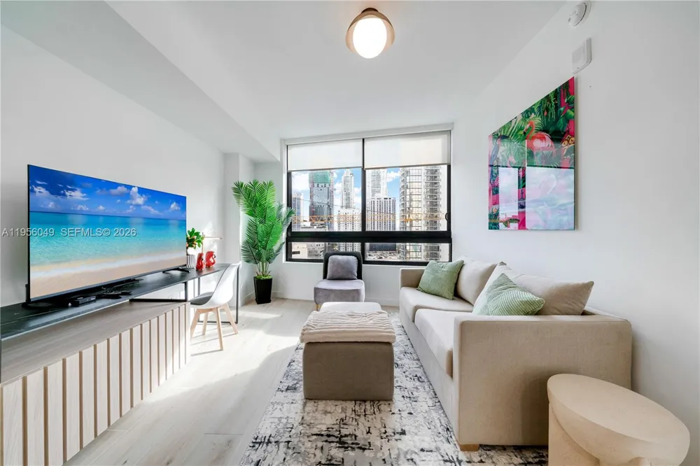 225 Miami Ave #1707 Miami, FL 33128