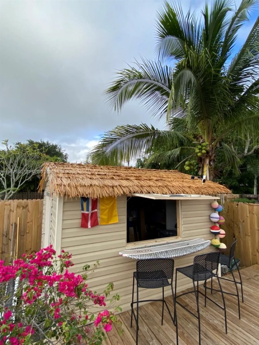 1512 NW 4th Ave Fort Lauderdale, FL 33311