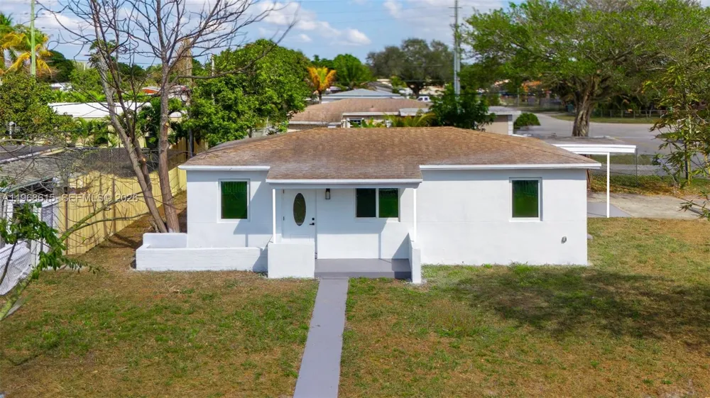 1735 NW 126th St Miami, FL 33167