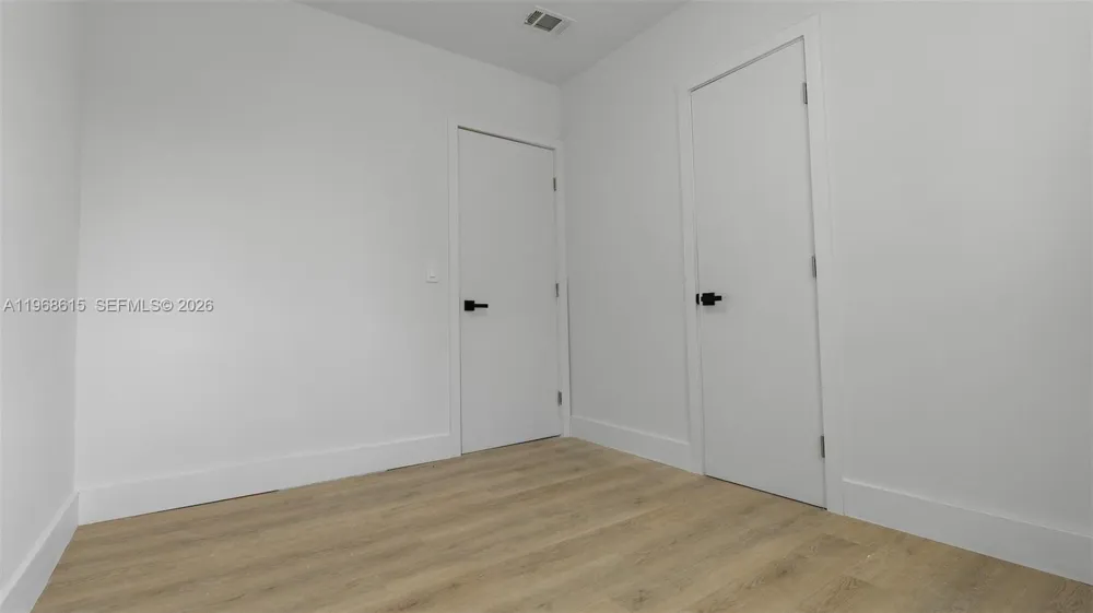 1735 NW 126th St Miami, FL 33167