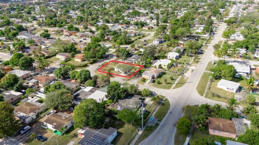 1735 NW 126th St Miami, FL 33167