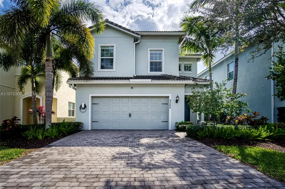 4566 Ficus St Hollywood, FL 33021