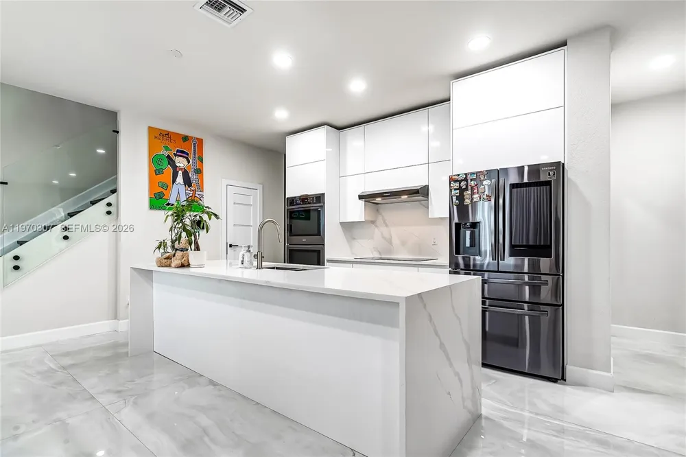 4566 Ficus St Hollywood, FL 33021