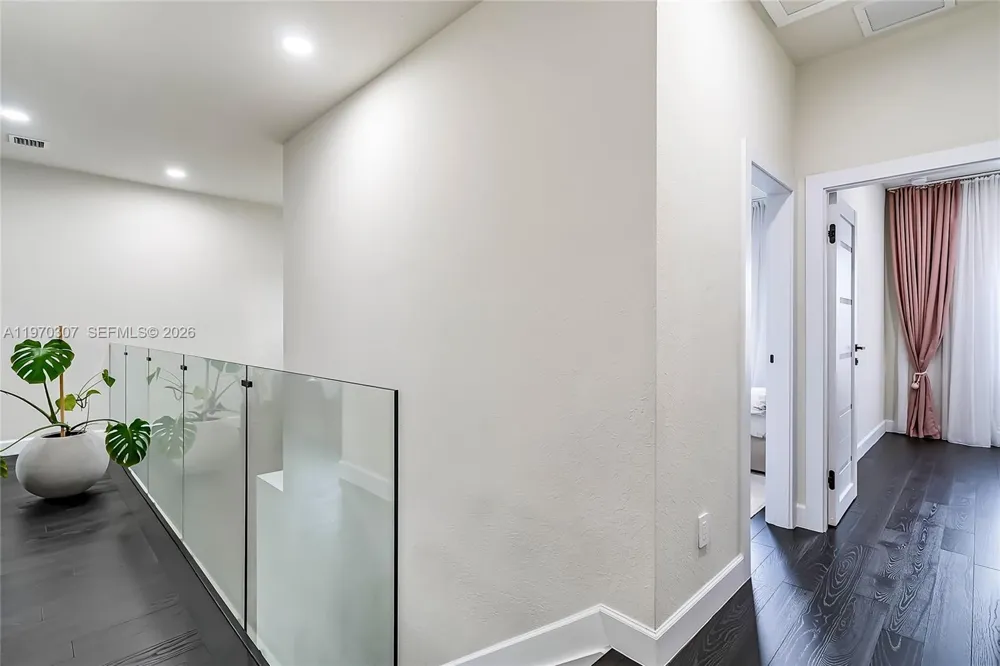 4566 Ficus St Hollywood, FL 33021