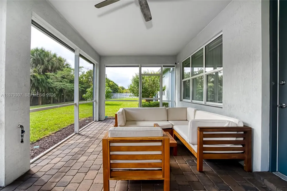 4566 Ficus St Hollywood, FL 33021