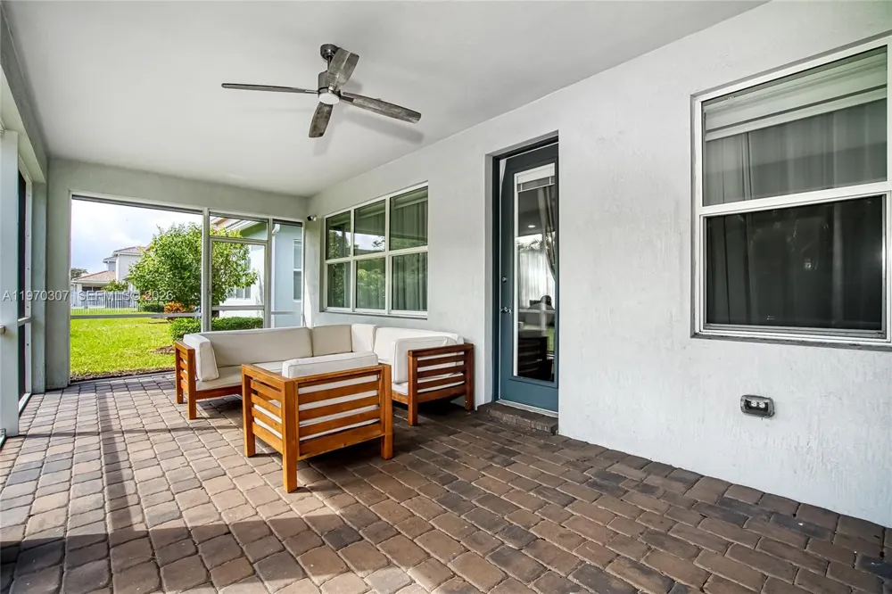 4566 Ficus St Hollywood, FL 33021