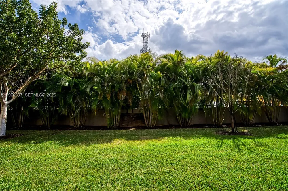 4566 Ficus St Hollywood, FL 33021