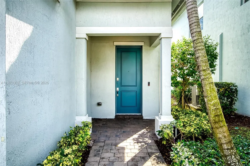 4566 Ficus St Hollywood, FL 33021