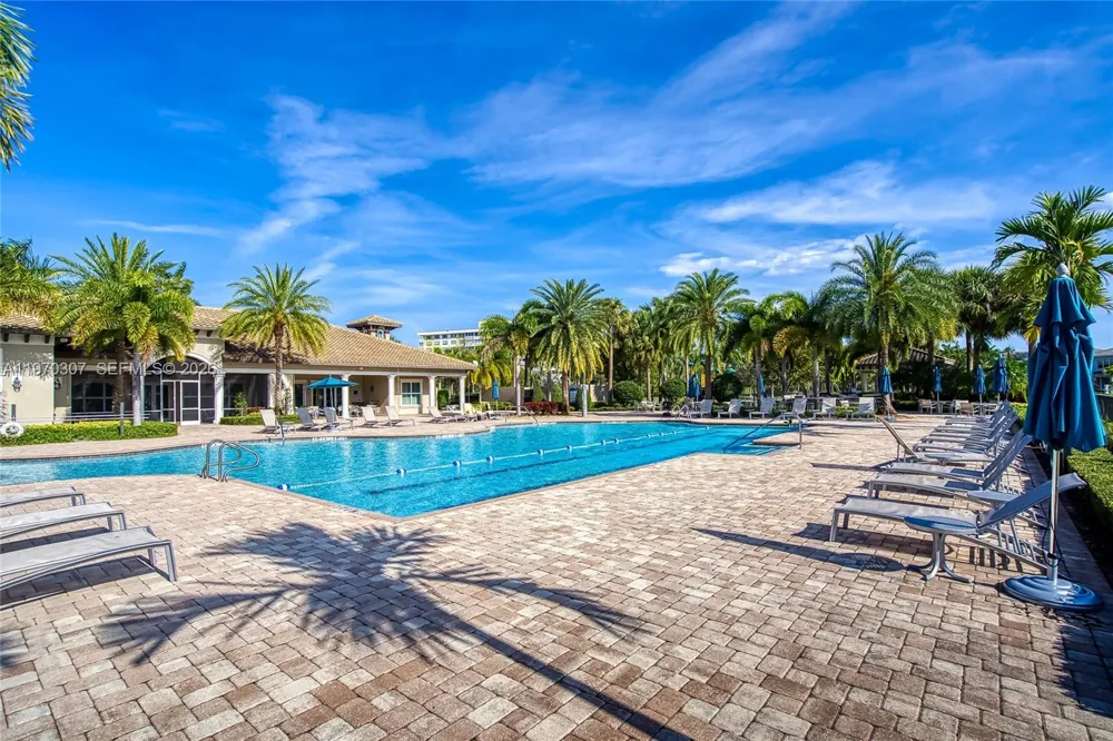 4566 Ficus St Hollywood, FL 33021