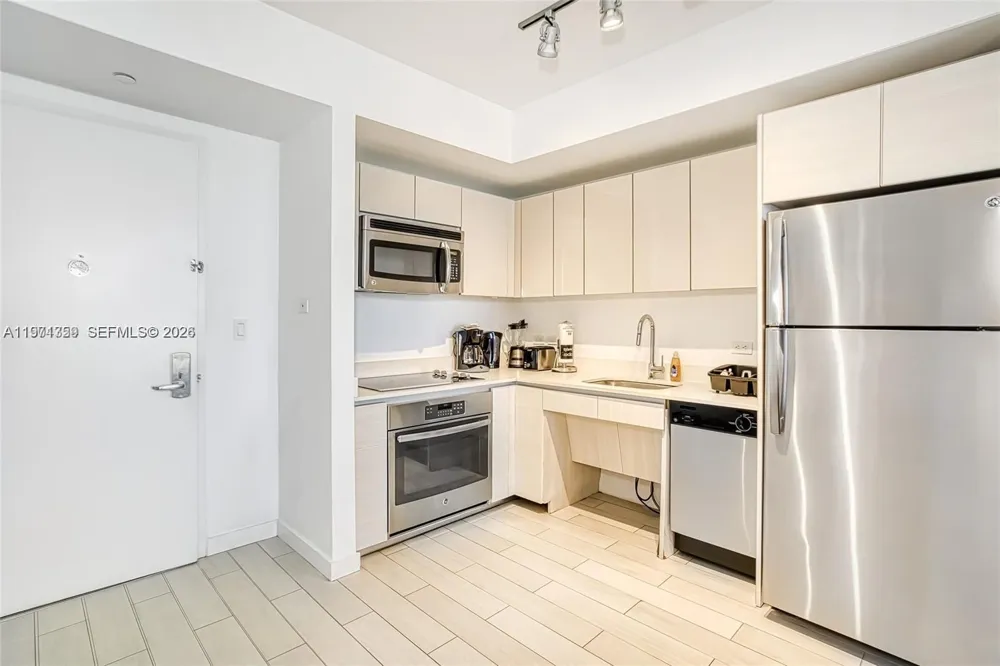 2602 E Hallandale Beach Blvd #R2304 Hallandale Beach, FL 33009