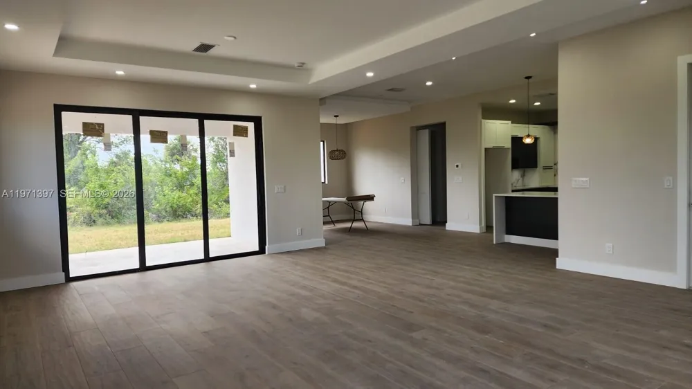 47 E BRIG CR Port Charlotte, FL 33946