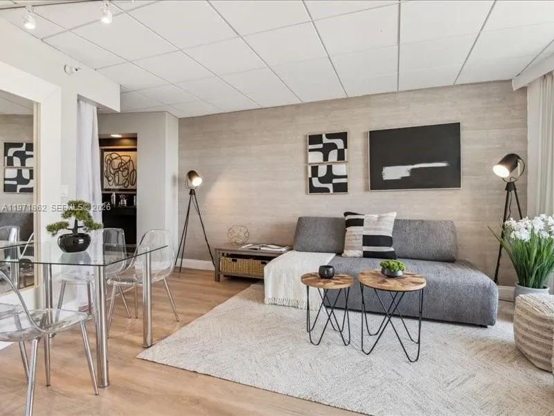 2670 E Sunrise Blvd #1428 Fort Lauderdale, FL 33304