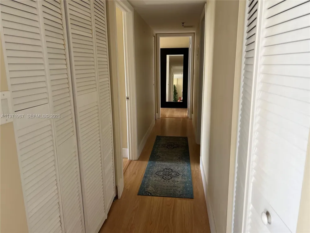 17600 Bay Rd #N902 Sunny Isles Beach, FL 33160