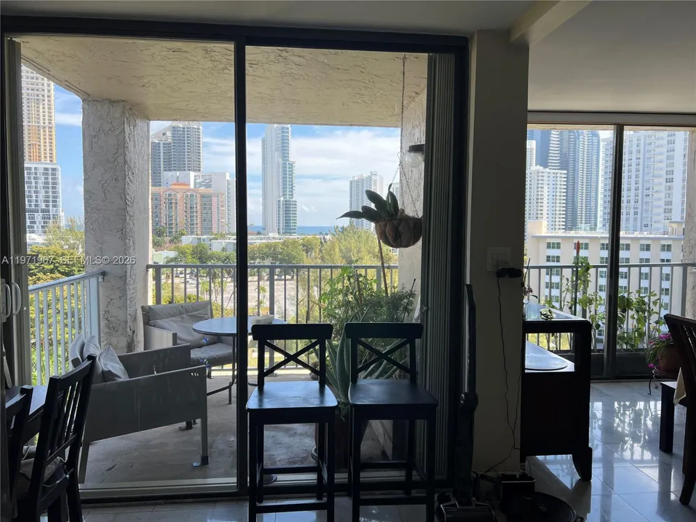 17600 Bay Rd #N902 Sunny Isles Beach, FL 33160