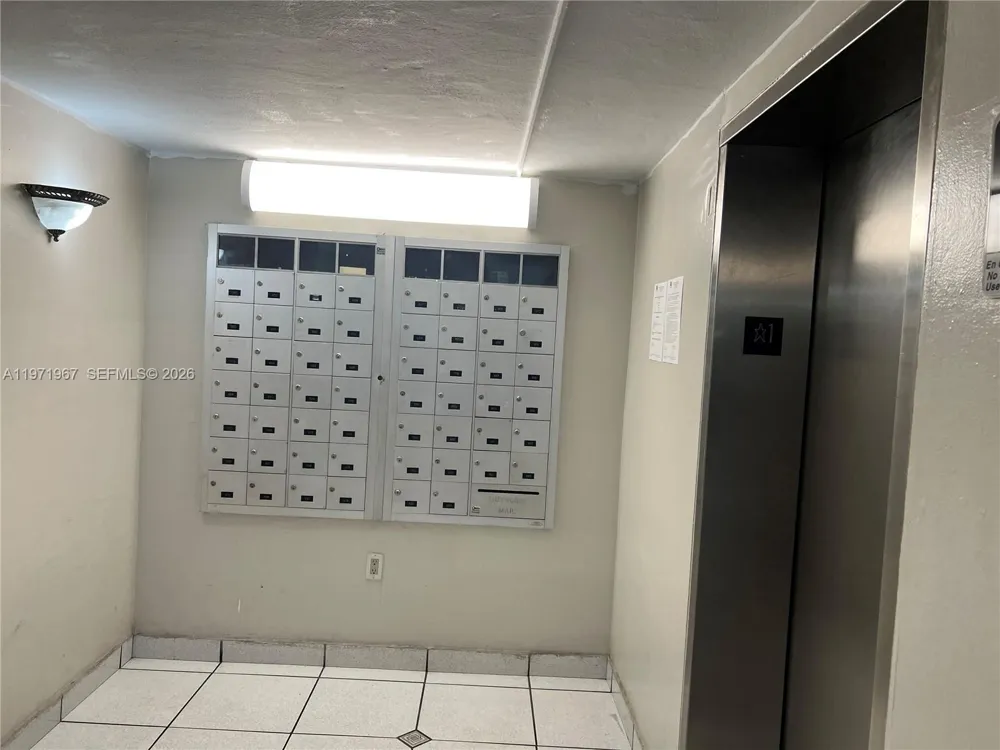 17600 Bay Rd #N902 Sunny Isles Beach, FL 33160