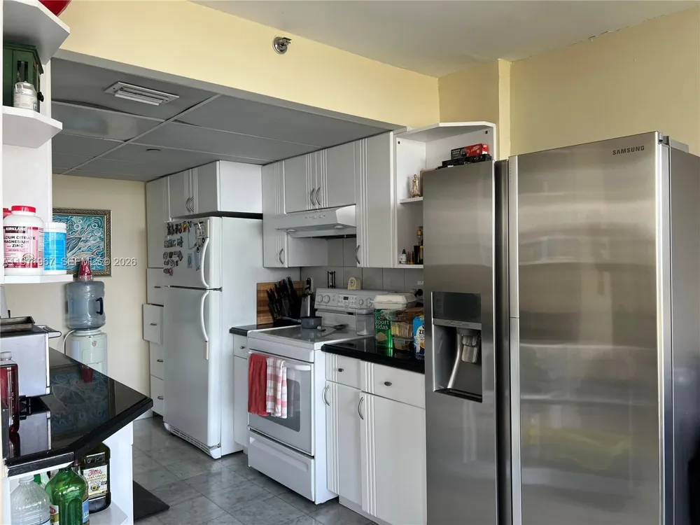 17600 Bay Rd #N902 Sunny Isles Beach, FL 33160