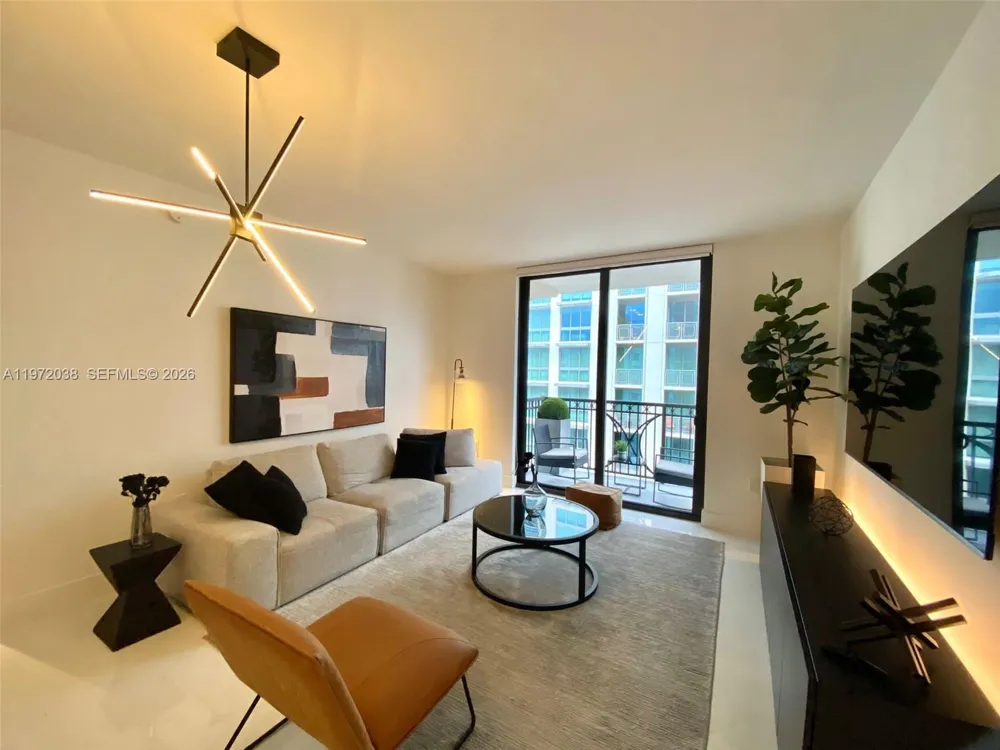 301 Altara Ave #701 Coral Gables, FL 33146