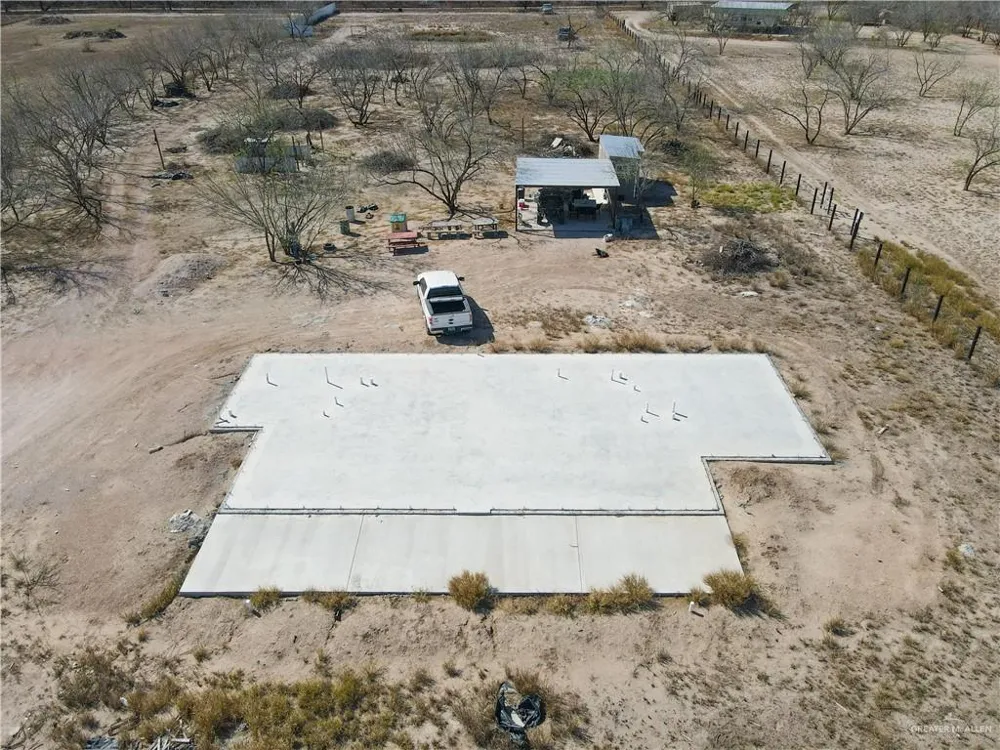 18611 Villa Hermosa Drive Penitas, TX 78572