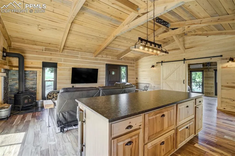 1726 County Road 104 Guffey, CO 80820