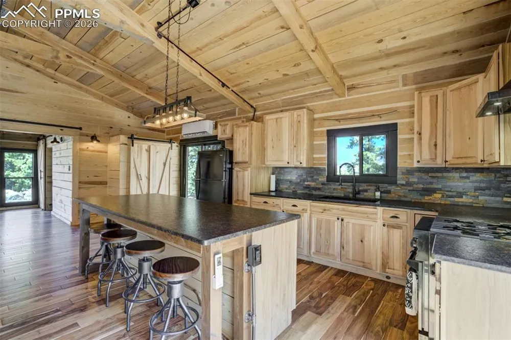 1726 County Road 104 Guffey, CO 80820