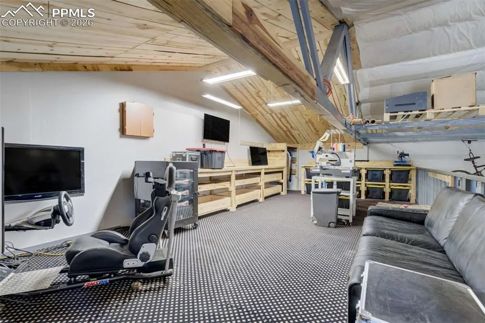 1726 County Road 104 Guffey, CO 80820