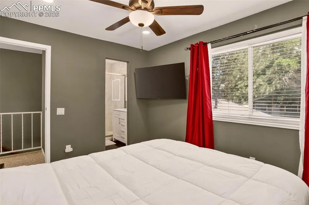 1204 S Uvalda Street Aurora, CO 80012