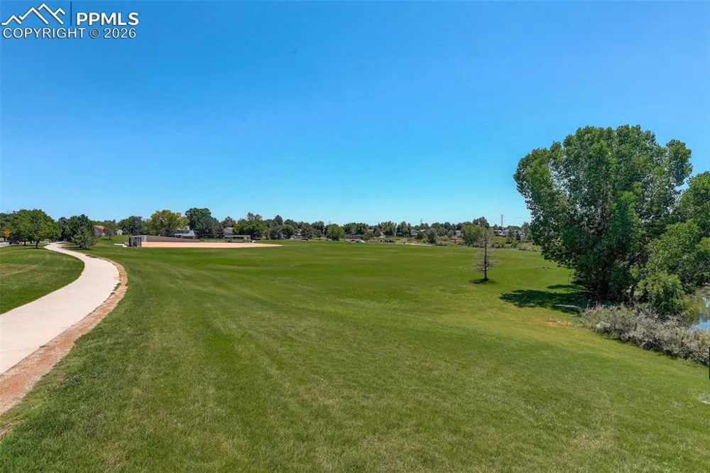 1204 S Uvalda Street Aurora, CO 80012