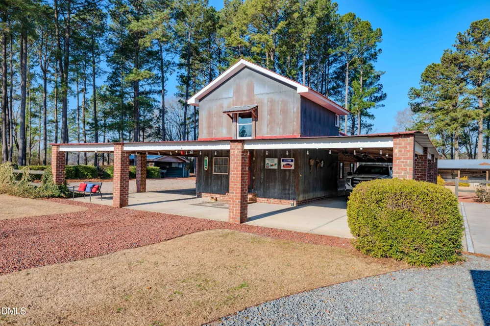 613 Will Lucas Road Linden, NC 28356