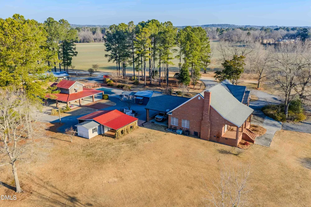 613 Will Lucas Road Linden, NC 28356