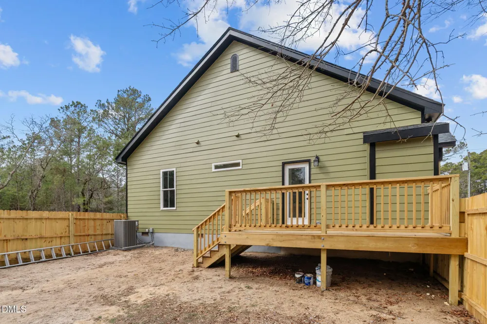 151 Creek Bend Drive Vass, NC 28394