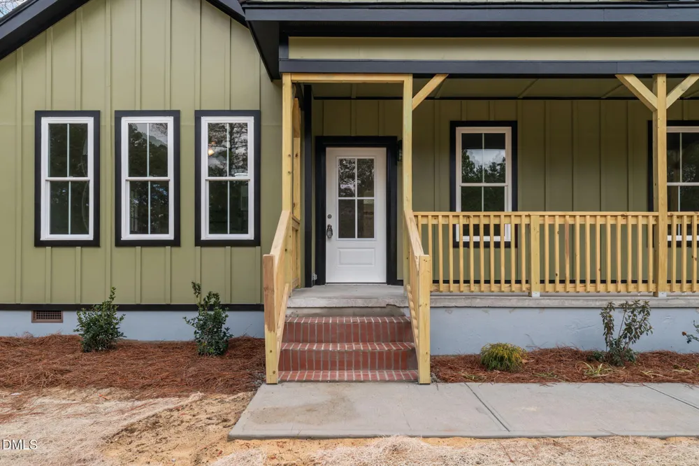 151 Creek Bend Drive Vass, NC 28394