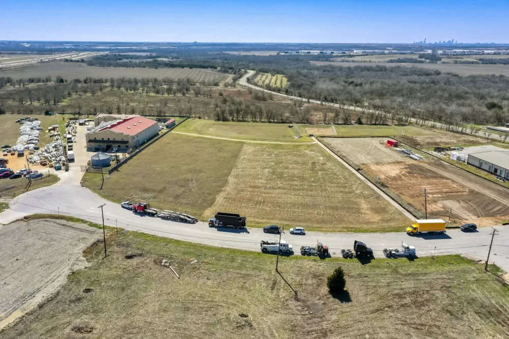 6901 LEE MANOR Cove Manor, TX 78653